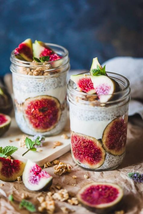 Almond Milk Fig Chia Pudding - Vibrant Plate Breakfast Ideas No Cook, Chia Dessert, Breakfast Low Carb, Overnight Oat, Fig Recipes, Balanced Breakfast, Easy Breakfast Ideas, Chia Pudding Recipes, Cooked Breakfast