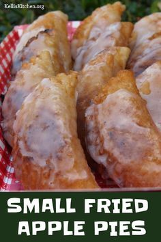 SMALL FRIED APPLE PIES Peach Pies, Apple Pie Ingredients, Fried Apple, Fried Apple Pies, Dried Peaches, Peach Pie Filling, Hand Pie Recipes, Apple Hand Pies, Fried Pies