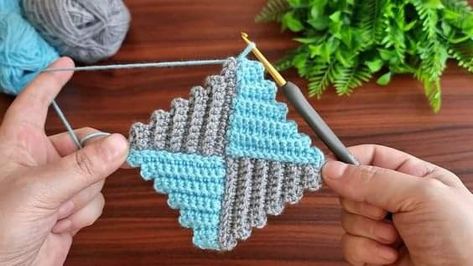 Easy Crochet Squares, Crochet Granny Square Ideas, Crochet Squares Pattern Free, Motif Crochet Pattern, Useful Crafts, Motif Knitting, Tunisian Knitting, Crochet Glasses, Kare Motif