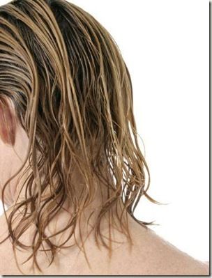 Quick Fix: 5 Ways To Get Rid Of Greasy Hair In A Jiffy ~ Beauty And The Blog Fix Greasy Hair, Get Rid Of Greasy Hair, Oily Hair Remedies, Homemade Hair Mask, Greasy Hair, Hair Fixing, Lifeless Hair, Homemade Hair Products, Essential Oils For Hair