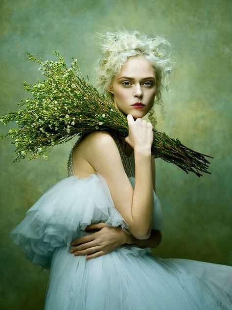 30 Stunning Fashion Photography Images for Inspiration Jingna Zhang, Zhang Jingna, Beauty Fotografie, Fashion Fotografie, Vogue Photography, Editorial Vogue, Baby Mode, Studio Photography Fashion, Mode Editorials