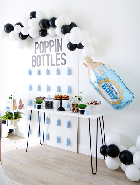 Poppin Bottles Gender Reveal, Popping Bottles Baby Shower Theme Decor, New Years Baby Shower Theme, Poppin Bottles Baby Shower Theme Decor, Ready To Pop Baby Shower Theme, Happy Hour Baby Shower Ideas, Auntie Charlie, Baby Shower Bar Ideas, Bougie Baby Shower Ideas