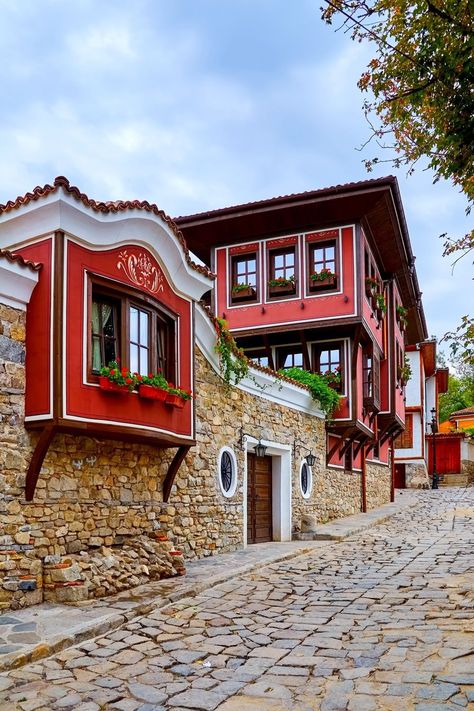 Bulgarian Architecture, Istanbul Restaurants, Turkish Architecture, Plovdiv Bulgaria, Istanbul Hotels, Turkey Destinations, The Balkans, Introduce Myself, House Paint Exterior