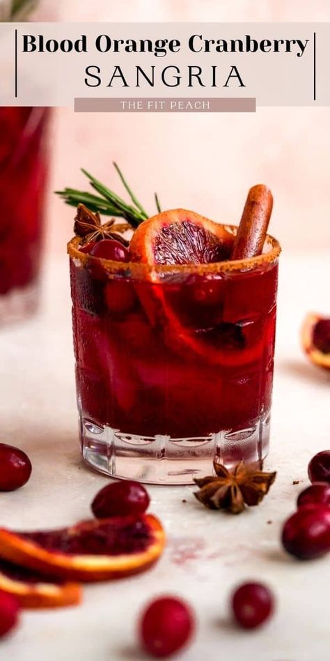 Spiced Sangria, Chocolate Espresso Martini, Blood Orange Sangria, Cranberry Sangria, Peach Recipes, Orange Cranberry, Easy Lunch Ideas, Boozy Drinks, Chocolate Espresso