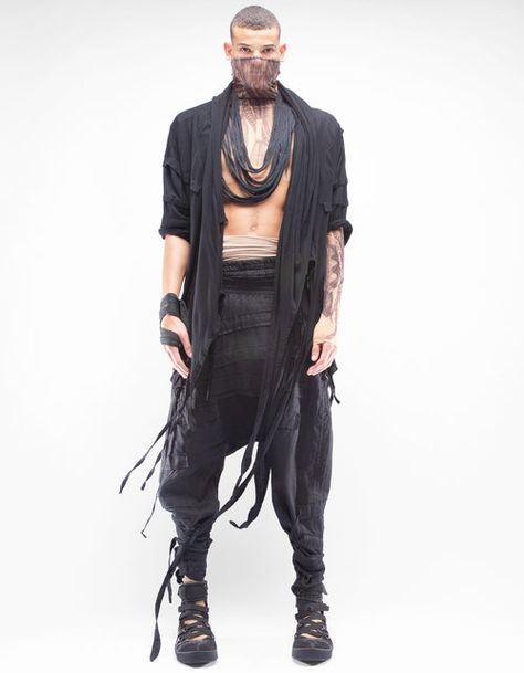 Black Burning Man Outfit, Africa Burn Outfits Men, Techno Party Outfit Men, Burning Man Outfit Men, Dune Inspired Outfit Men, Rave Outfits Men Festivals, Wasteland Outfit Men, Desert Fashion Men, Burning Man Fashion Men