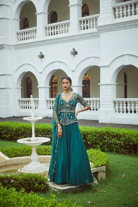 Teal Indian Outfit, Peplum With Lehenga, Golden Blouse Design, Dress For Baby Shower, Dresses Pictures, Long Blouse Designs, Indian Bridesmaid Dresses, V Necks, Desi Wedding Dresses