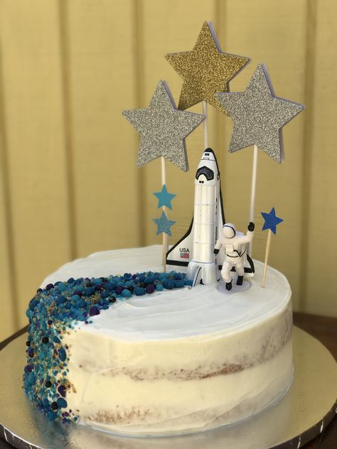 Double layer vanilla cake w/ homemade buttercream #mamalunacakes 3 2 1 Blast Off Birthday Cake, Rocket Cake, Homemade Buttercream, Mein Kind, Happy Birthday Son, White Frosting, Baking Tutorial, Fourth Birthday, Space Birthday