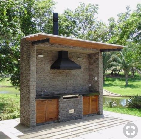 Backyard Bbq Grill, Pergola Diy, Outdoor Kitchen Decor, Outdoor Kitchen Appliances, Backyard Kitchen, Outdoor Kitchen Patio, Backyard Bbq, Outdoor Bbq, Outdoor Kitchen Design