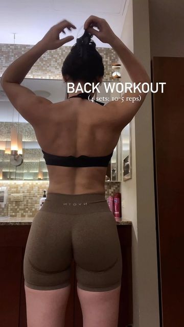 brisilda on Instagram: "you can build the ⏳ shape at the gym if you just pick the right exercises. I’m not gonna lie and say that my natural body shape doesn’t play a big part, bc it does. I have naturally wider hips but my back has never been the way it is now. I chose exercises that I knew were going to help me build a bigger Upperback and exercises that were going to grow my glutes. My waist looks a lot smaller because I’ve worked on the other two. If you want the small waist illusion then tr Grow My Glutes, Wider Hips, Back Workout, Natural Body, At The Gym, Small Waist, Body Shape, Gym Motivation, Body Shapes