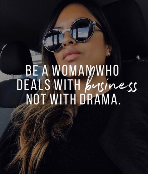 citations inspirante business en ligneormation en ligne Bossy Boss Lady Quotes, Work Boss Quotes, Boss Babe Inspiration, My Own Boss Quotes, Business Lady Quotes, Bossy Quotes Woman Boss, Boss Lady Mindset, My Own Boss Aesthetic, Quote Business Woman