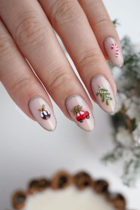 2024 Nail Trends: Designs, Almond Shapes, Glitter, and More - Lunar New Year & Christmas Winter Nails 2022 Trends, Nails Aesthetic Winter, Christmas Winter Nails, Hottest Nail Trends, Modern Nails, Christmas Gel Nails, Minimal Nails, Festival Nails, Xmas Nails