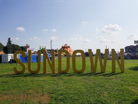 My Sundown Festival Experience 2018 – The Coastal Mummy Sundown Festival, Festival Fits, 2023 Vision, Music Festivals, Summer Pictures, Norfolk, First Year, Festival Season, Music Festival