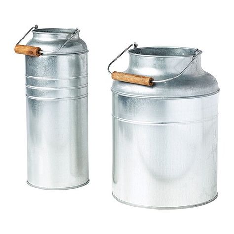 IKEA: galvanized steel Socker Vase, set of 2 for $10...these remind me of vintage milk pails...so cute for a farm or camping party Ostrich Farm, Ikea Vases, Rustic Country Wedding Decorations, Country Wedding Decorations, Ikea Store, Milk Cans, Rustic Country Wedding, Deco Floral, Rustic Chic Wedding