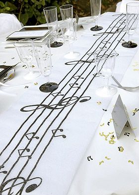 Music Table Decorations, Bolo Musical, 60th Birthday Ideas For Mom, Table Setting Etiquette, Music Party Decorations, Music Birthday Party, Jazz Party, Music Theme Birthday, Rockabilly Wedding