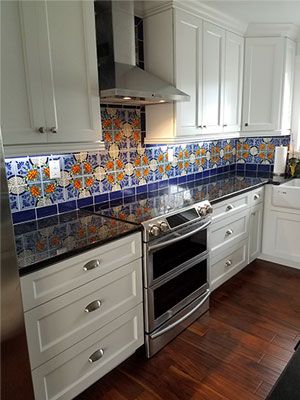 Blue & White Mexican Tile for Sale - Buy Mexican Talavera Tiles Talavera Tile Kitchen, Mexican Tile Backsplash, Mexican Tile Kitchen, Talavera Kitchen, Mexican Style Kitchens, Spanish Style Kitchen, Mexican Kitchen Decor, Hacienda Style Homes, Talavera Tile