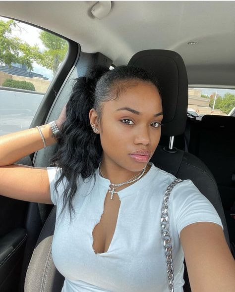 Cleopatra Duess Instagram, Pretty Light Skin, Cleopatra Dues, Skin Goals, Light Skin, Hair And Beauty, Hairstyles, Hair Styles, Skin