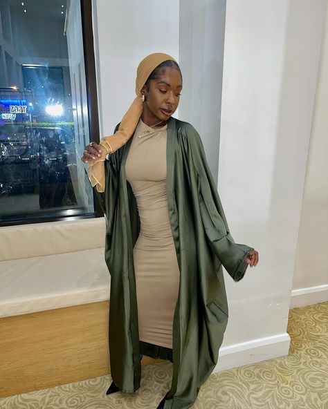 Cute lil vibe 🧚🏾‍♀️✨ #wedding #modestfashion #fypage #ootdfashion Modest Outfits Teens, Israelite Wedding, Hebrew Fashion, Modest Casual, Modest Casual Outfits, Hair Wrap Scarf, Beautiful Hairstyle, Cute Modest Outfits, Modest Style