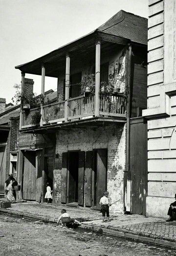 Old New Orleans 1800's Henry Jackson, New Orleans History, Louisiana History, New Orleans French Quarter, William Henry, The French Quarter, New Orleans Louisiana, French Quarter, Iconic Photos