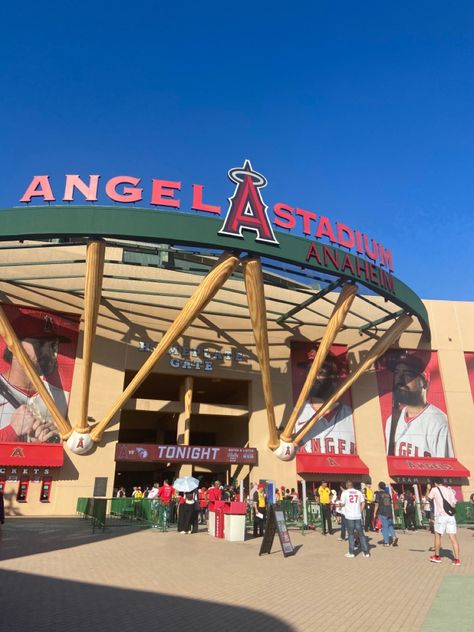 Angels Baseball Wallpaper, Angles Baseball, La Angels Baseball Wallpaper, Angels Stadium, Angel Stadium, Anaheim Angels Baseball, Anaheim Angels, Angels Baseball, Los Angles