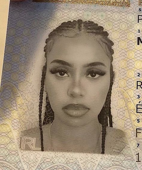 Pretty Id Picture, Pretty Id Card Picture, Id Picture, Passport Pictures, Nicki Minaj Pictures, Headshot Poses, Passport Photo, Id Photo, Hair Laid