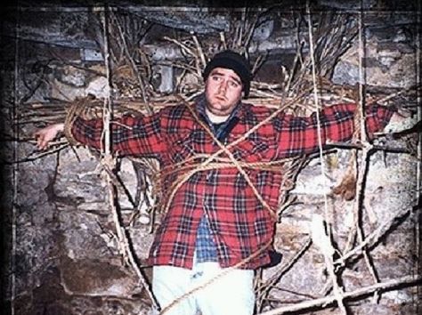 The Blair Witch Project Alternate Ending Most Famous Movies, Diy Horror, The Blair Witch Project, Film Canister, Horror Genre, Blair Witch Project, Blair Witch, Movie Set, Oral History