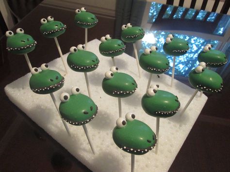 Alligator Cupcakes, Alligator Cake, Pops Cake, Cake Balls, Cakepops, Cake Pops, Bday Party, Alligator, Kid Friendly