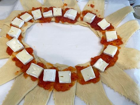 Brie Crescent Wreath, Crescent Wreath, Bacon Brie, Crescent Roll Appetizers, Roll Wreath, Cranberry Jelly, Hot Pepper Jelly, Pepper Jelly, Egg Whisk