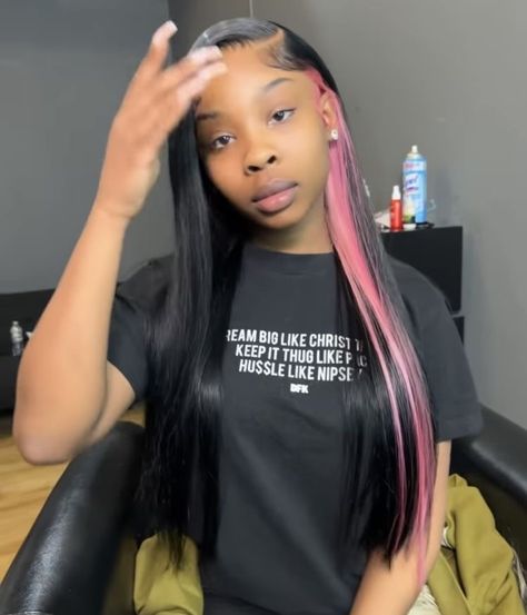 Black Wig With Pink Peekaboo, Peekaboo Frontal Wig, Pink And Black Sew In Weave, Pink Highlight Sew In, Color Leave Out Sew In, Black Wig With Pink Highlights Side Part, Cute Sew Ins With Color, Peekaboo Half Up Half Down, Peak A Boo Quick Weave