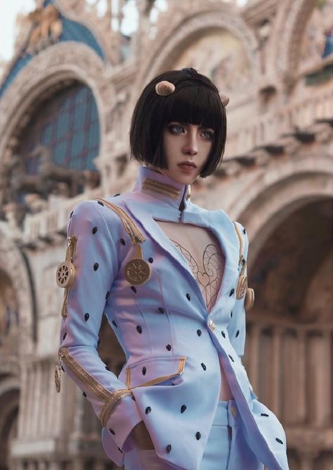 Cosplayer Totally Nails ‘Jojo’s Bizarre Adventure’ Cosplay in Venice Bruno And Giorno, Bruno Buccellati, Jojo Fashion, Bruno Bucciarati, Eren Aot, Epic Cosplay, Jojo's Bizarre Adventure Anime, Cosplay Tutorial, Jojo Anime