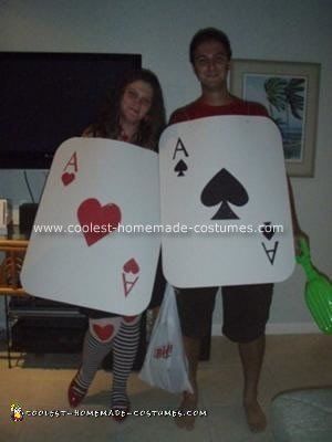 Homemade Pocket Aces Couple Costume Poker Costume, Diy Voodoo Doll Costume, Voodoo Doll Costume, Diy Costume Ideas, Card Costume, Queen Card, Book Costumes, Couple Costume, Poker Party