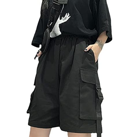 Outfits With Shorts Women, Summer Clothing Ideas For Women, Masc Swimwear For Women, Black Shorts Aesthetic, How To Style Cargo Shorts, Different Clothing Aesthetics, High Waisted Outfits, Black Clothes Aesthetic, Oversized Cargo Shorts