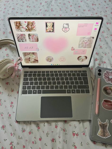 #windowstheme #aestheticwindows #aesthetic #cute #laptop #macbook #microsoftlaptop #widgetscoquette #widgets #tablet #stickers Windows Themes, Microsoft Laptop, Samsung Laptop, Aesthetic Laptop, Cute Laptop, Laptop Macbook, Aesthetic Cute, Macbook, Tablet