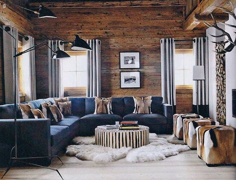 Emily Henderson Mountain Fixer Upper I Design You Decide 5 Styles Rustic Cabin 02 Lodge Living Room, Décor Ski, Alpine Decor, Ski House Decor, Ski Lodge Decor, Chalet Chic, Modern Lodge, Ski Cabin, Chalet Interior