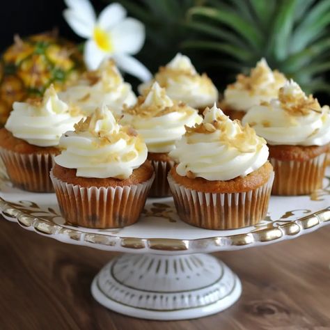 These Hummingbird Cupcakes Taste Like Spring - The Chef Recipe Hummingbird Cupcakes, Crushed Pineapple, Muffin Cups, Chopped Pecans, Chef Recipes, Kids Food, The Chef, Cheese Frosting, Cream Cheese Frosting