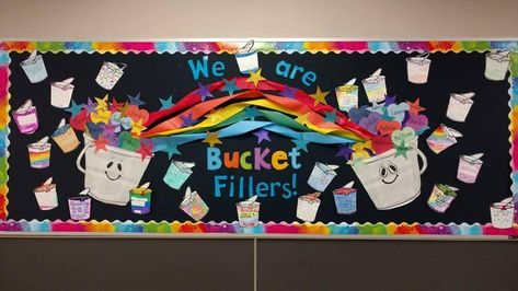 Great bulletin board submitted from our #BackToSchool bulletin board contest. #BeABucketFiller #BeKind #BucketFillers Bucket Filler Bulletin Board, Bucket Filling Classroom, Bucket Filler Activities, Prek Themes, Bucket Fillers, Kindness Bulletin Board, Diy Bulletin Board, Classroom Boards, Bucket Filler