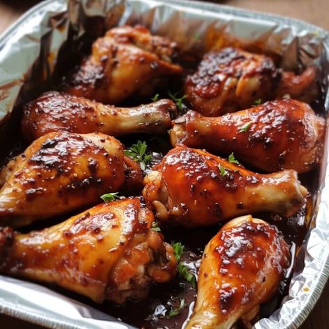 Caramelized Baked Chicken - Life with Susan Chicken Life, Chicken Meals, Baked Chicken Wings, Chicken Dinners, Food Chicken, Chicken Drumsticks, Keto Chicken, How To Cook Steak, Main Courses