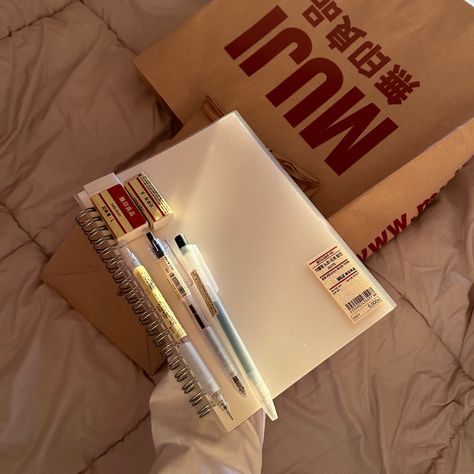 Muji, stationary, muji aesthetic, aesthetic, mujijapan, study, studymuji, pens, studying, mujipens, mujipen, mujipencilcase, school Muji Aesthetic, Muji Stationary, Japanese School Supplies, Muji Notebook, Muji Stationery, Muji Store, Stationary Obsession, Muji Pens, Cool Stationary