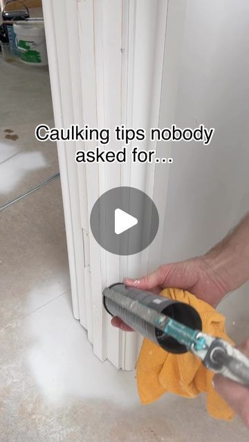 David Fitzpatrick on Instagram: "Caulking tips nobody asked for 👨🏻‍🎨  Caulk ~ @paintwarrior_ 🔥🔥🔥  #caulk #decorating #diy #renovation #tips" Calking Tips, Caulking Hacks, Caulking Baseboards, Caulking Hacks Tips And Tricks, Caulking Tips Bathroom, Caulking With A Spoon, How To Apply Caulking, Caulking Hacks With Spoon, How To Caulk Like A Pro