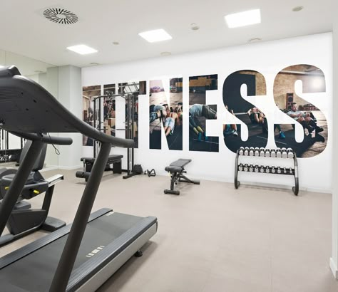 Gym Mural Wall Art, Small Gym Ideas, Gym Branding, Gym Design Interior, Gym Images, Small Gym, Training Studio, Gym Wall Decor, Gym Wallpaper