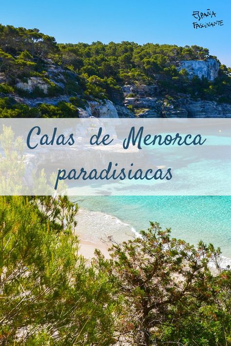 Toda la isla de Menorca parece de postal y recuerda a las zonas caribeñas que algunos solo hemos visto en las revistas de viajes. Estas son algunas de sus playas en las que te sentirás en el paraiso.  #menorca #islasbaleares #calasmenorca #menorcacalas #españafascinante Menorca, Natural Landmarks, Travel, Nature