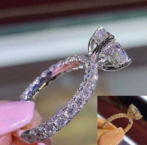 Cubic Zirconia Wedding Rings, Pave Setting Ring, Classic Engagement Ring, Engagement Rings Princess, Wedding Ring Styles, Princess Ring, Classic Engagement, Rhinestone Fashion, Wedding Accessories Jewelry