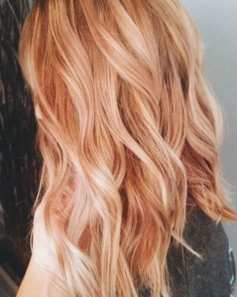 Light Strawberry Blonde, Red Blonde Hair, Strawberry Blonde Hair Color, Colour Trends, Strawberry Blonde Hair, Brown Blonde Hair, Prom Hairstyles, New Hair Colors, Strawberry Blonde