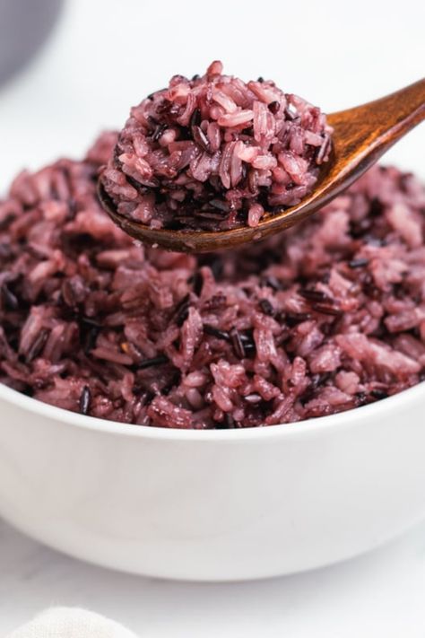 This Korean purple sticky rice is super simple to make with just 4 ingredients. It comes out with a beautiful dark color and yummy chewy texture. Coconut Lentil Curry, Condensed Coconut Milk, Mango Pineapple Smoothie, Lentil Curry, Sticky Rice, Gluten Free Rice, Mango Smoothie, Toasted Sesame Seeds, Shredded Coconut