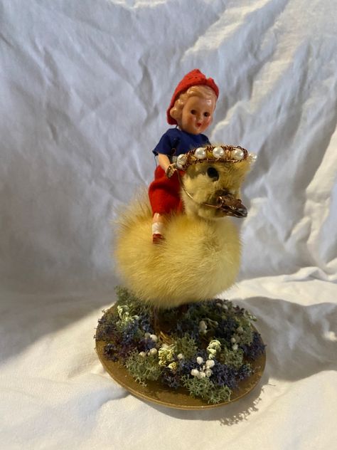 Weird Taxidermy, Making Miniatures, Taxidermy Decor, Taxidermy Art, Vintage Doll, Taxidermy, Crafty Ideas, Elf, Miniatures