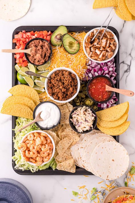 Make Your Own Taco Board Charcuterie Dinner Board, Build Your Own Taco, Charcuterie Dinner, Taco Board, Make Taco Seasoning, Dinner Board, Southern Comfort Recipes, Sides Dishes, Chipped Beef