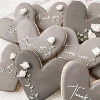 Heart Cookies Decorated, Engagement Cookies, Thank You Cookies, Peanut Baby Shower, Wedding Cake Cookies, Sugar Cookie Designs, Spice Cookies, Fancy Cookies, Creative Cookies