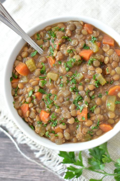 Slow Cooker Lentil Soup, Italian Soup Recipes, Slow Cooker Lentils, Resep Smoothie, Prep Meals, Lentil Soup Recipes, Crock Pot Recipes, Italian Soup, Broth Recipes