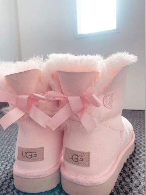 Pink Platform Uggs, Chunky Pink Shoes, Pink Coquette Shoes, Pink Dior Shoes, Pink Aesthetic Shoes, Ribbon Uggs, Pink Bow Uggs, Light Pink Uggs, Uggs Bow