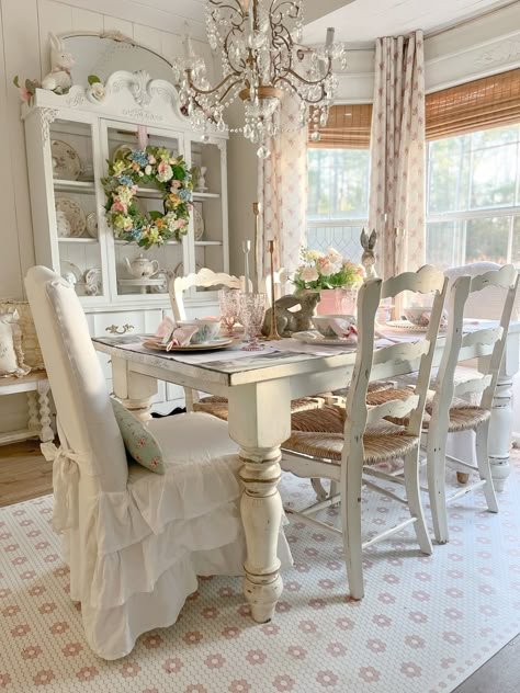 COLOR CRUSH . . . Gah! Every bunny wants to brunch with @cottageonwynn with these springtime hues!  Find our fabulous French Country Farmhouse Side Chairs and more goodies in 🐇 Bunnies Who Brunch 🐇  . . .  #antiquefarmhouse #farmhouseliving #cottagehome #springtimehues #sunshine #floralprints #bunnies #brunch #colorcrush #beauties French Country Cottage Dining Room, French Country Farmhouse Dining Room, French Country House Aesthetic, Shabby Chic Dining Room Ideas, Cute Dining Room, Princess Cottage, Garden Princess, Cloud House, Vintage Shabby Chic Decor