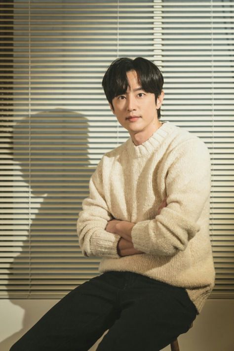 Kwon Yool, Kwon Yul, Korean Actors, Kdrama, Turtle Neck, Drama, Actors, Anime, Quick Saves